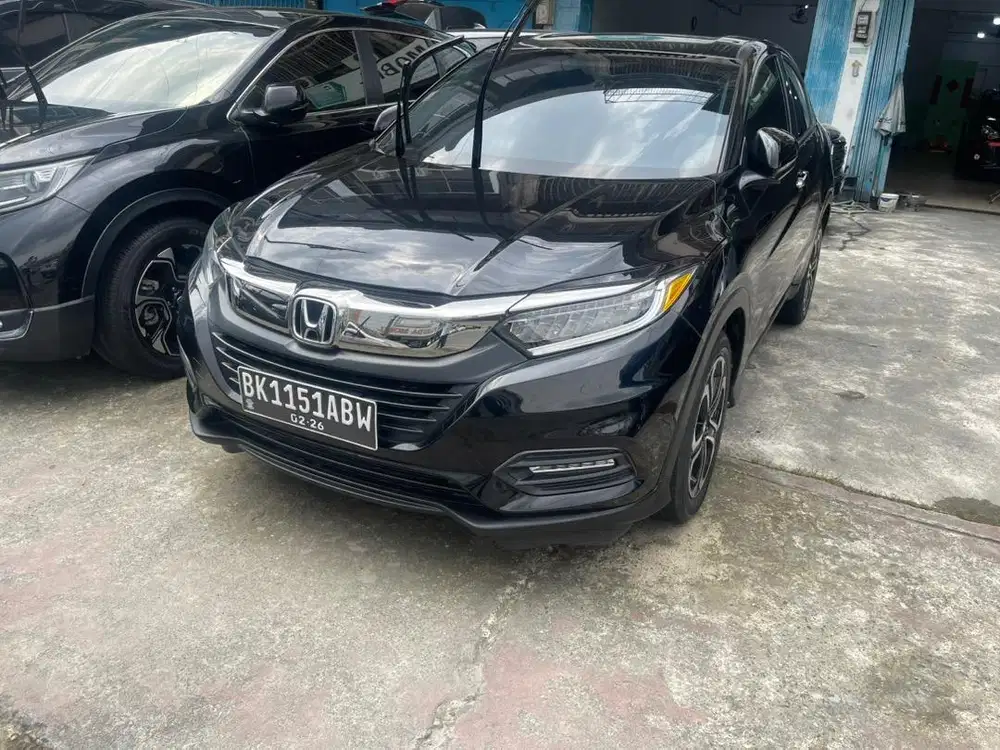Hrv se 2020 hitam
