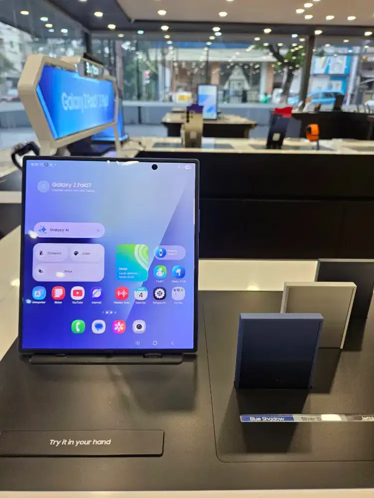 SAMSUNG GALAXY ZFOLD7