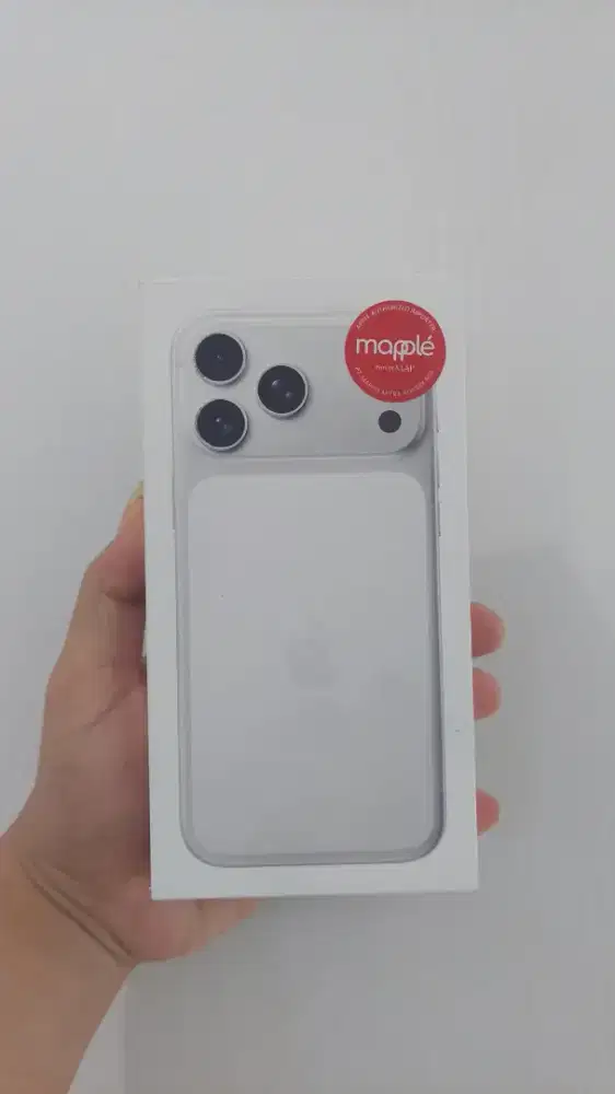 iPhone 17 Pro max 256 silver new ibox