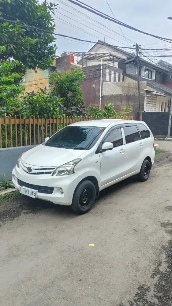 Toyota Avanza 2013 Bensin