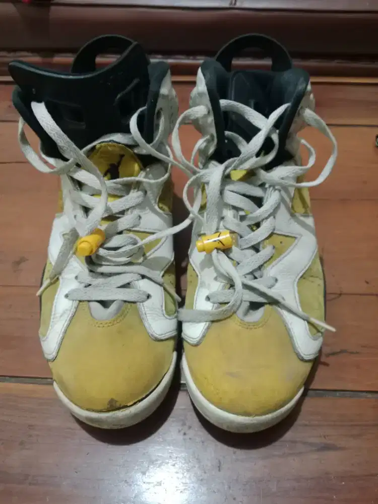 FS Bekas Sepatu Nike Air Jordan