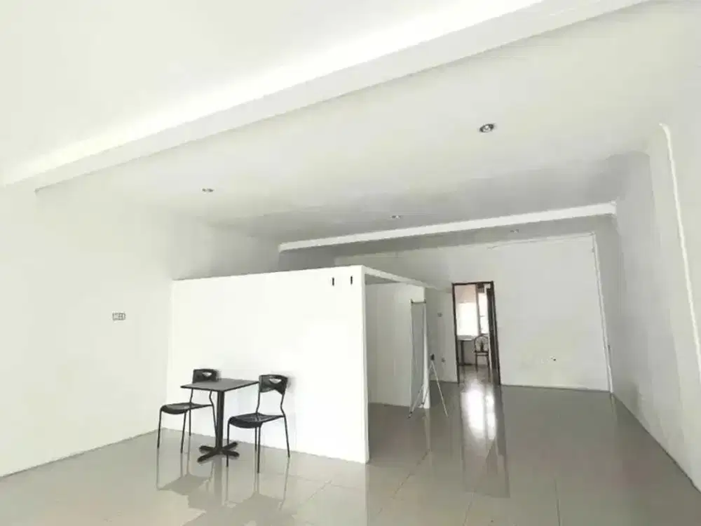 Disewakan Ruko Strategis Jalan Raya Dago Pakar Resort