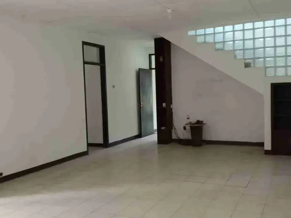 Dijual Rumah cocok untuk huni atau Kost di daerah Cibogo Pasteur Bandung Kota