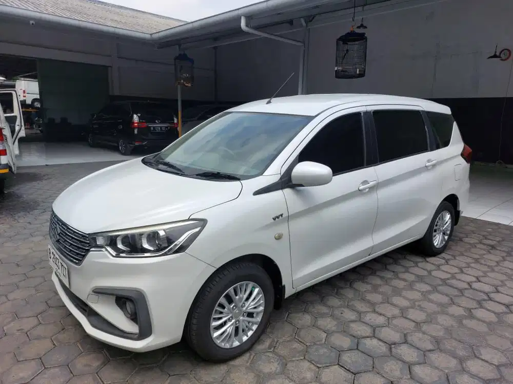 ERTIGA GL MANUAL 2020