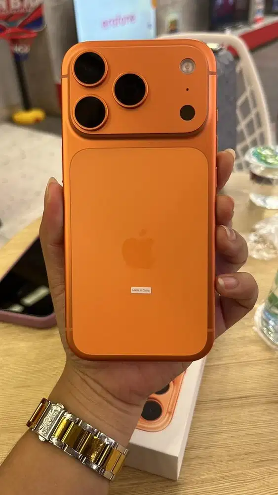 Iphone 17 promax 256 garansi ibox