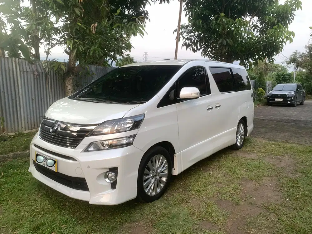 Vellfire premium sound ZG