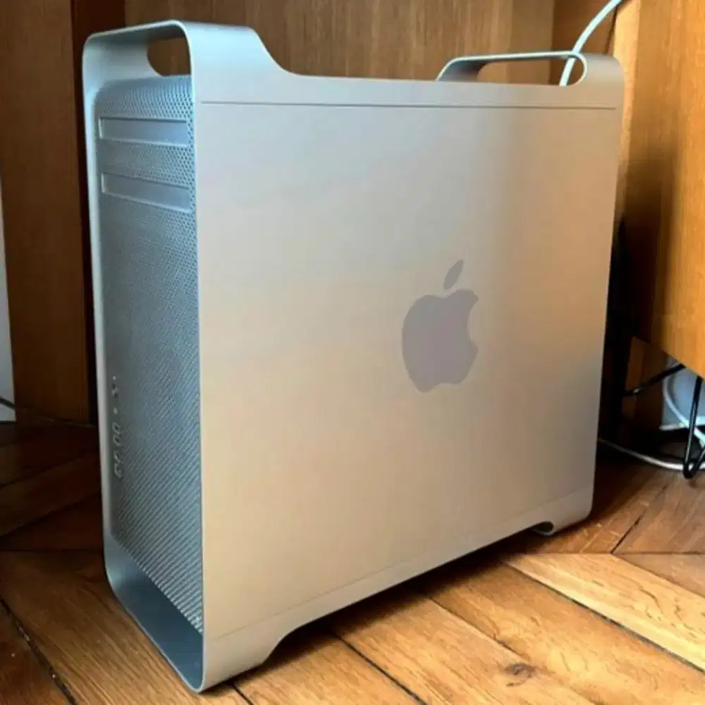 Jangka Panjang ~Powerful Mac Pro. VGA 8Gb.Ram 32.1TB+SSD 256.Like New