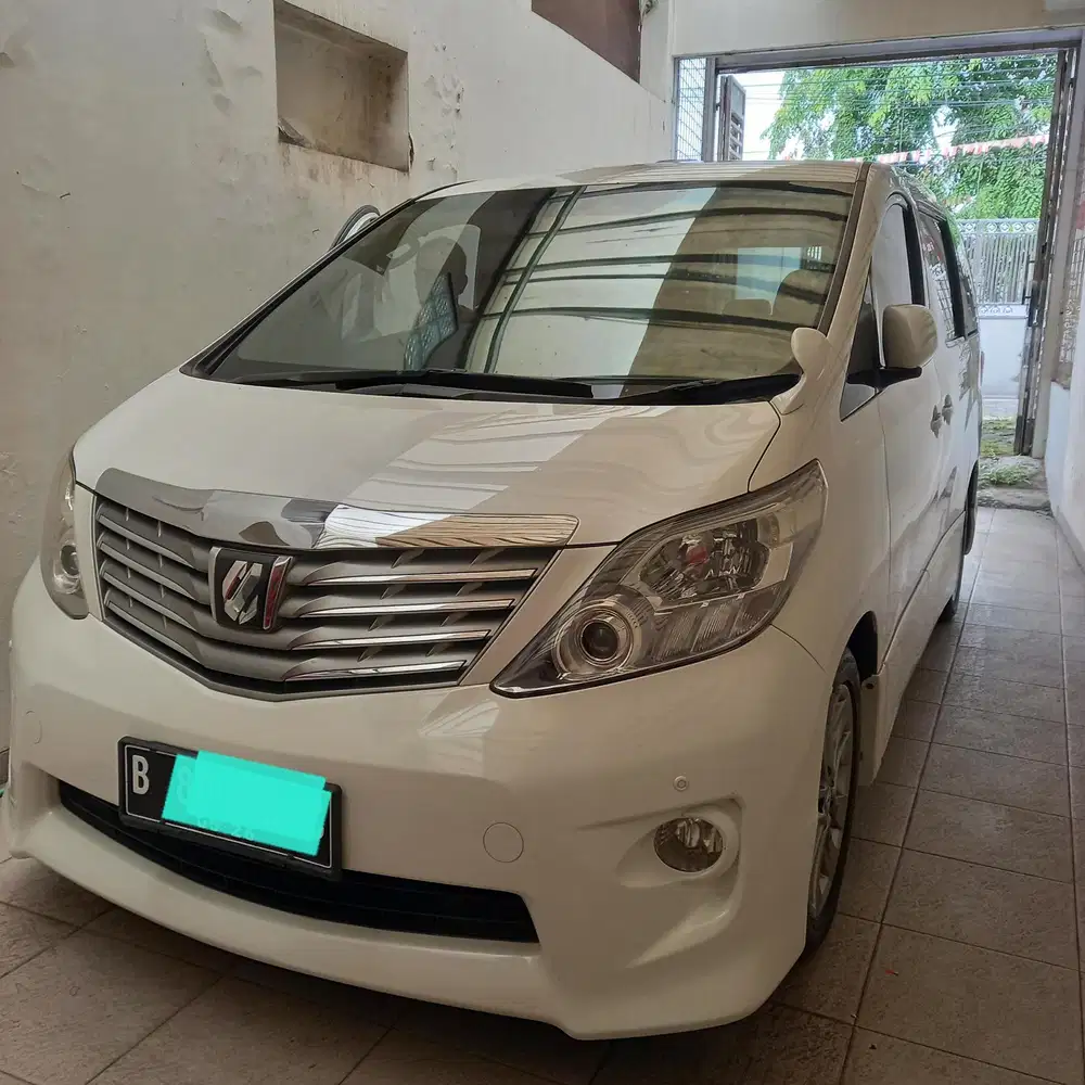 Toyota Alphard 2011 Bensin