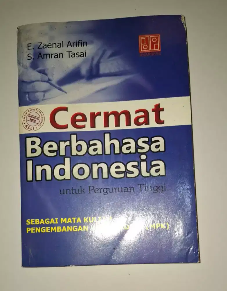 buku Cermat Berbahasa Indonesia