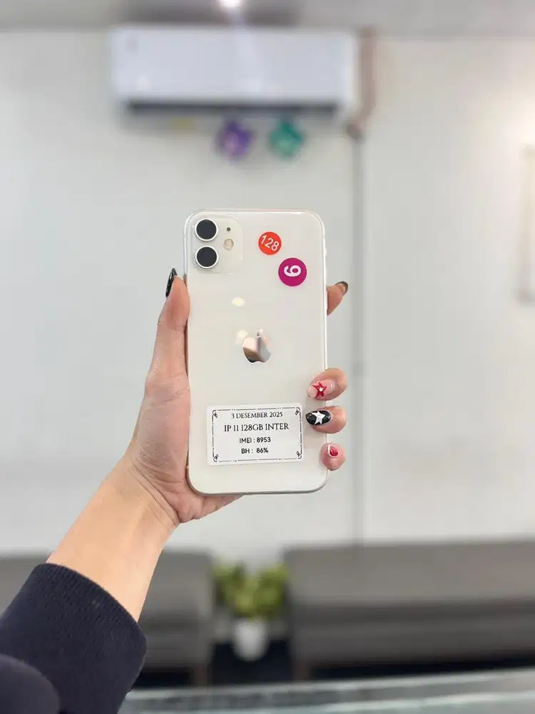 Iphone 11 128GB fullset mulus nominus garansi terima tt cod kredit