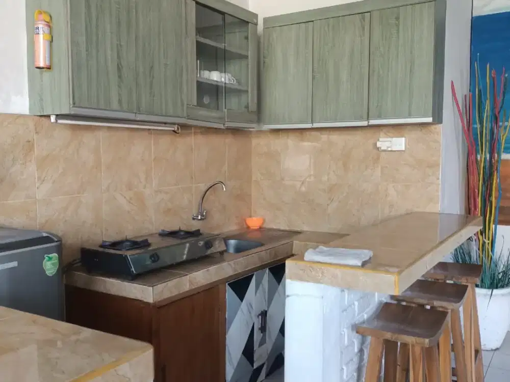 DIJUAL VILLA MEWAH 2 LANTAI – LOKASI SUPER STRATEGIS SUNSET ROAD, KUTA ( RB / LM )