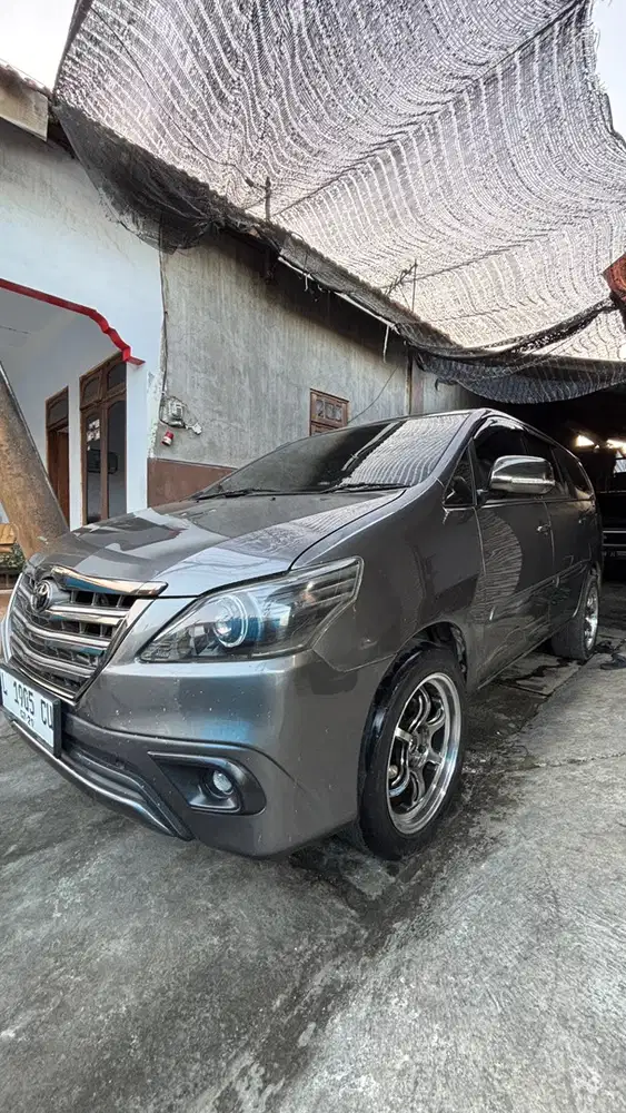 Toyota Kijang Innova 2014 Diesel cumi
