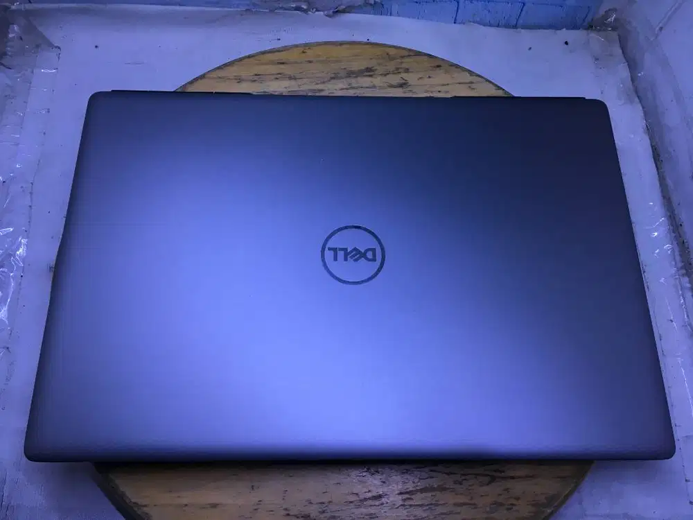 DELL PRECISION 7550 i7 Intel Xeon W-10885M SSD 1TB RAM 64GB NVIDIA Qua