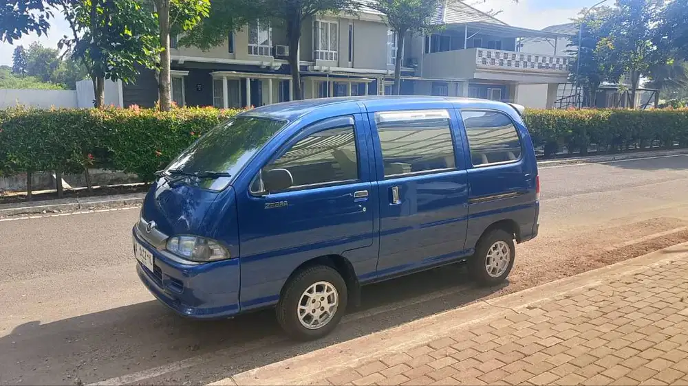 Daihatsu Espass ZX9 2004