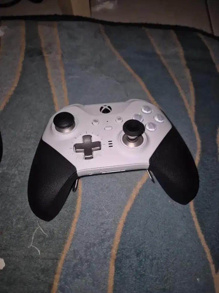 Xbox Elite 2 Controller