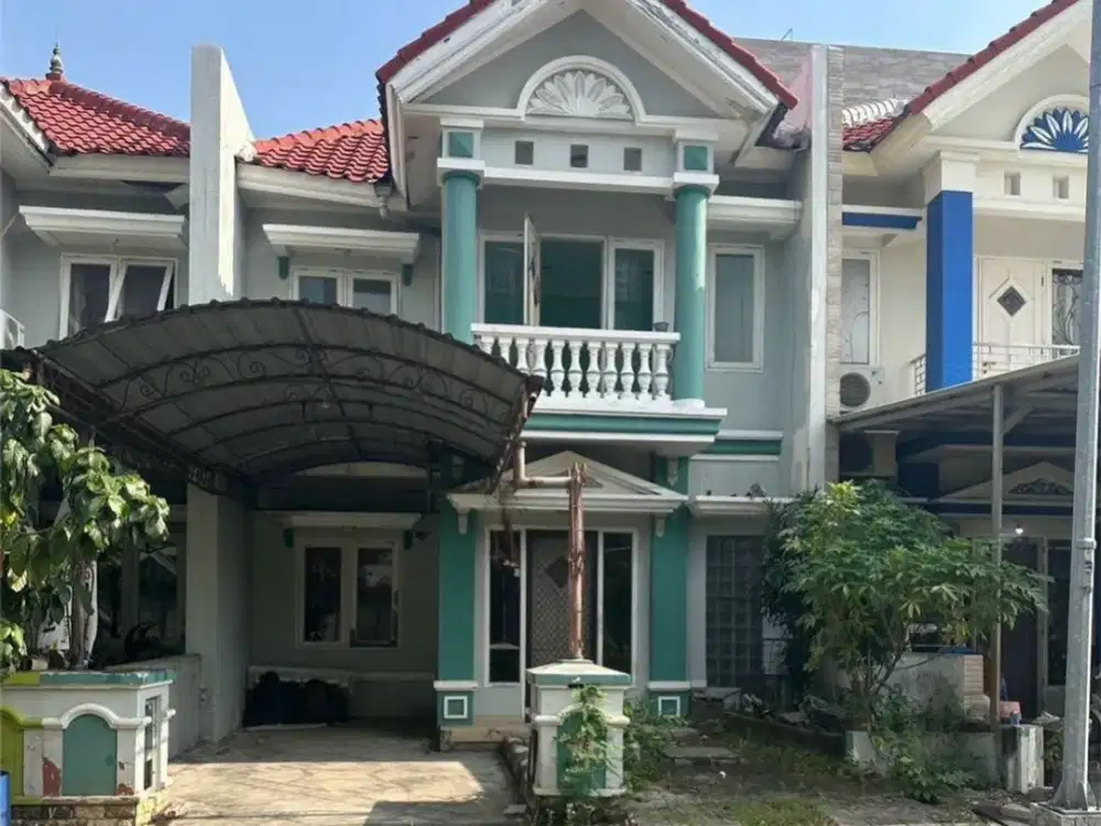 Rumah 2 Lantai, Bagus & Strategis di Pakuwon City, SBY