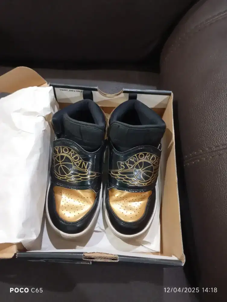 Sepatu anak L/P Nike sky jordan