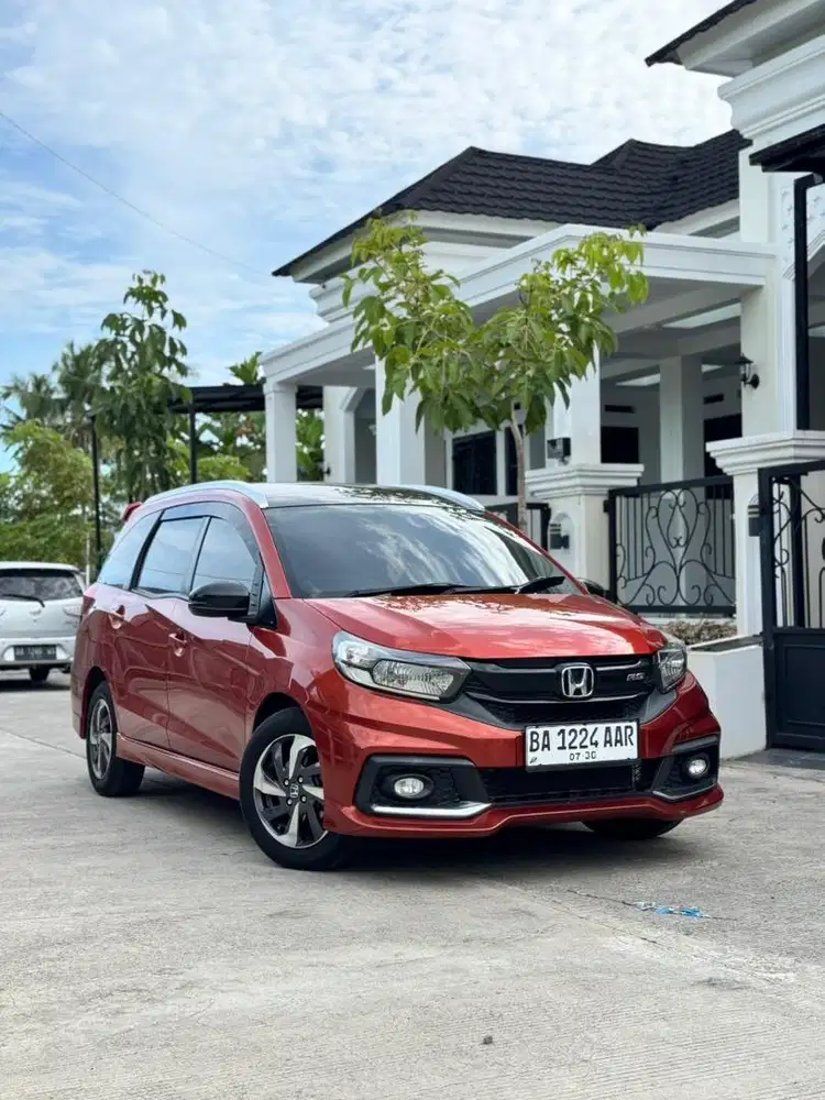 MOBILIO RS CVT KM LOW
