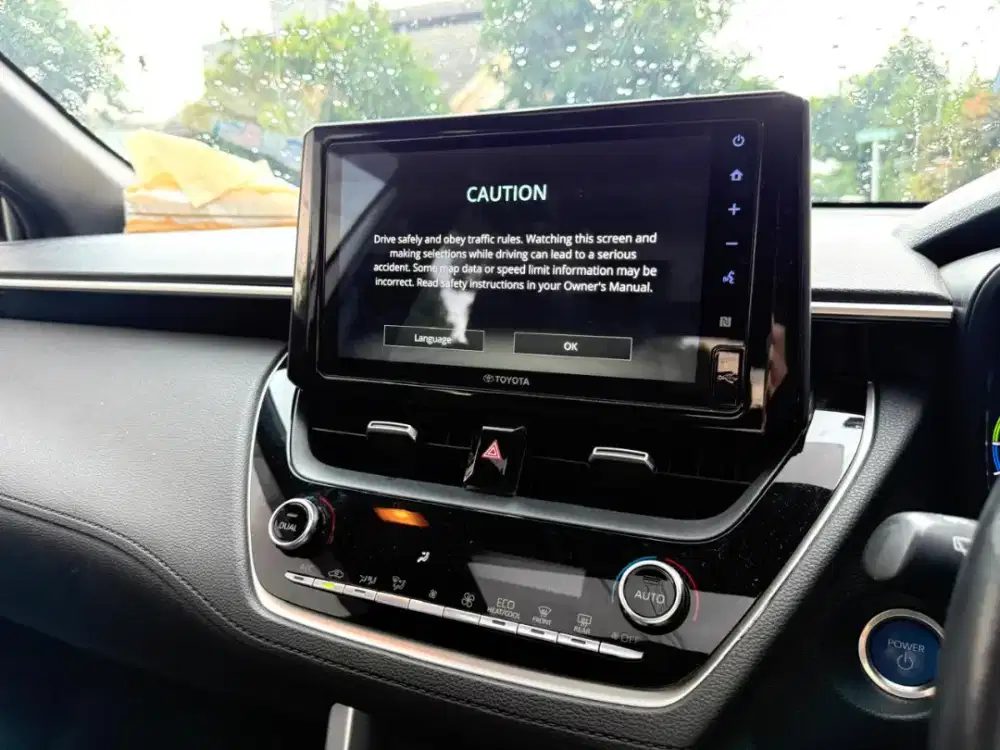 Toyota Corolla Cross Hybrid AT 2021