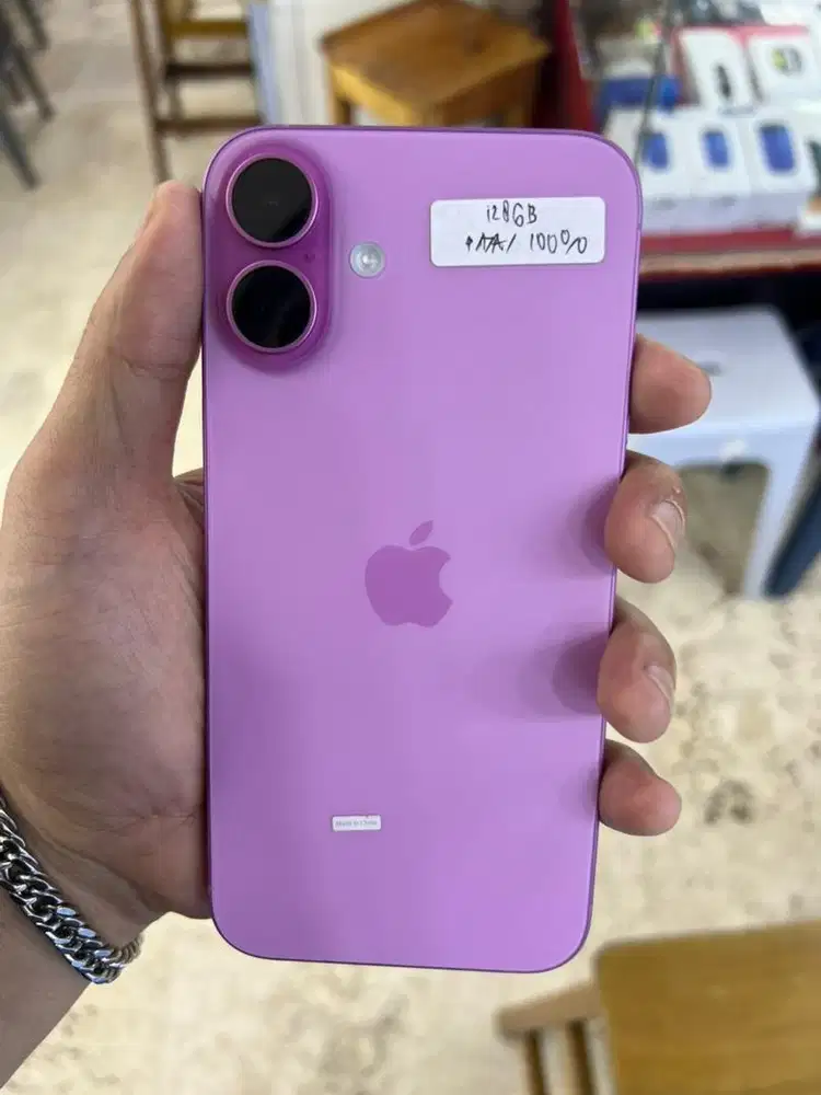 Iphone 16 plus 128 ibox bh 100  garansi agustus 2026