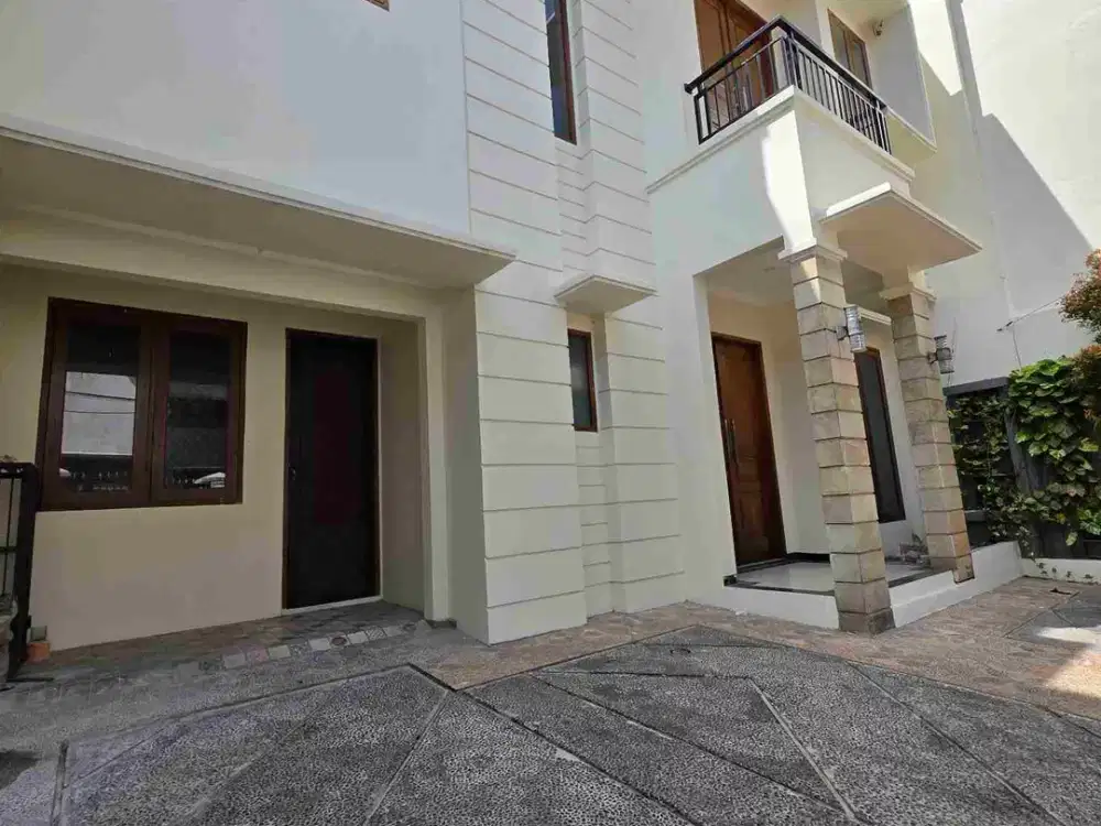 jual rumah murah siap huni bebas banjir dekat ECO Park Tebet Jakarta Selatan