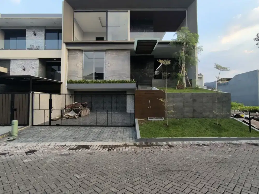 Rumah 3 Lantai Baru Minimalis HGB di Citraland