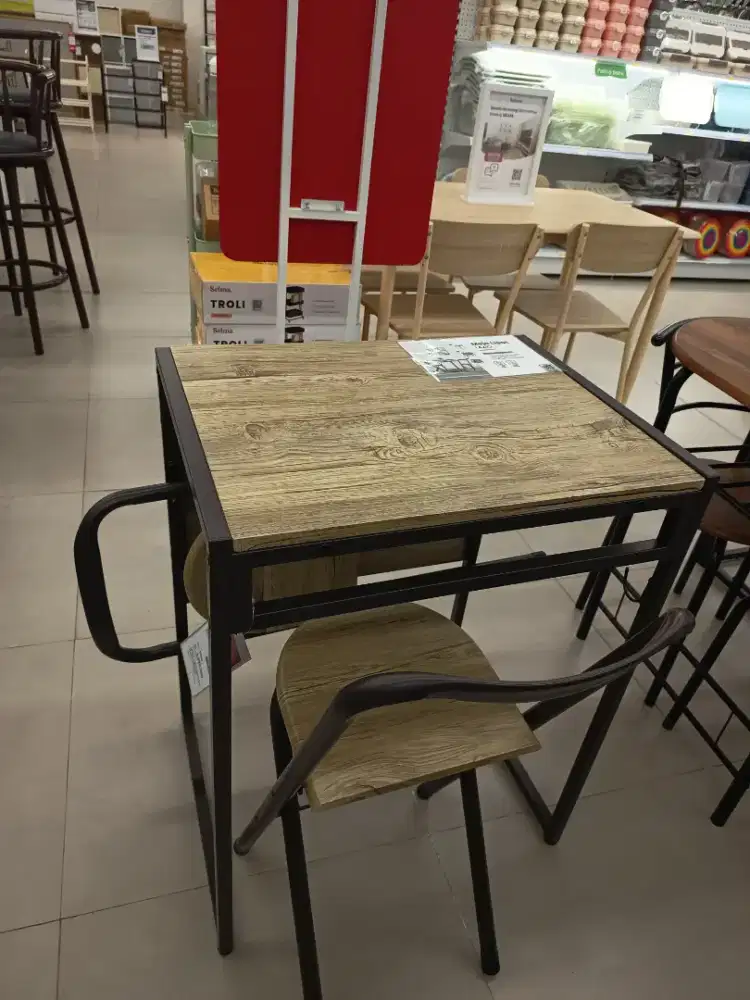 Promo Spesial Set Meja Makan