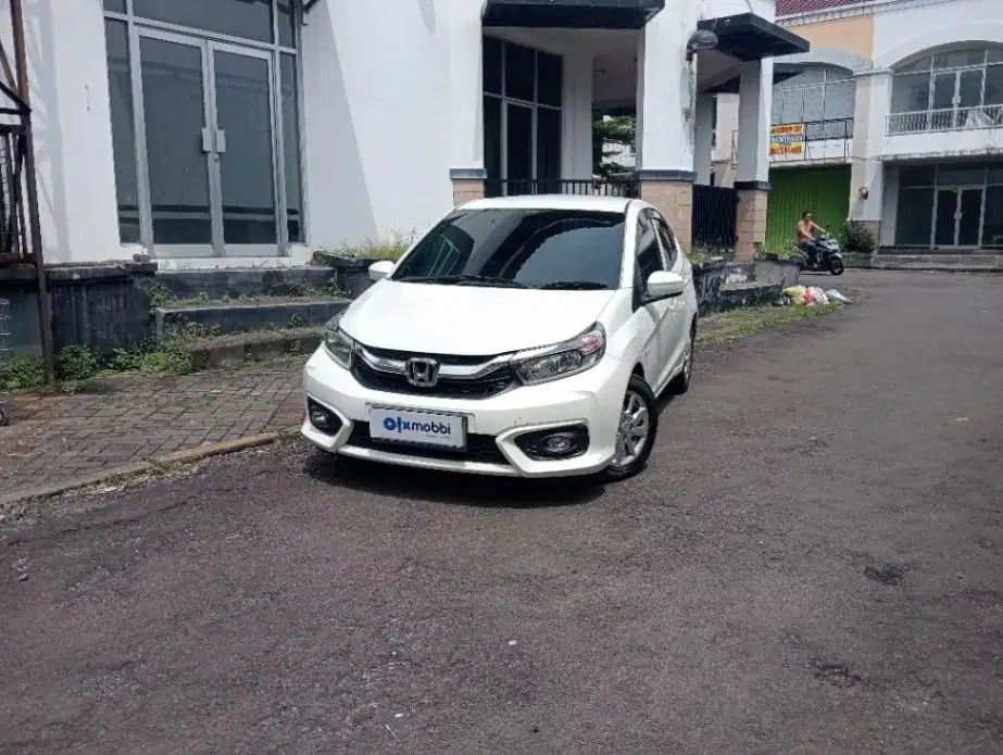 Like New - HONDA BRIO SATYA 1.2 E BENSIN M/T 2022 PUTIH