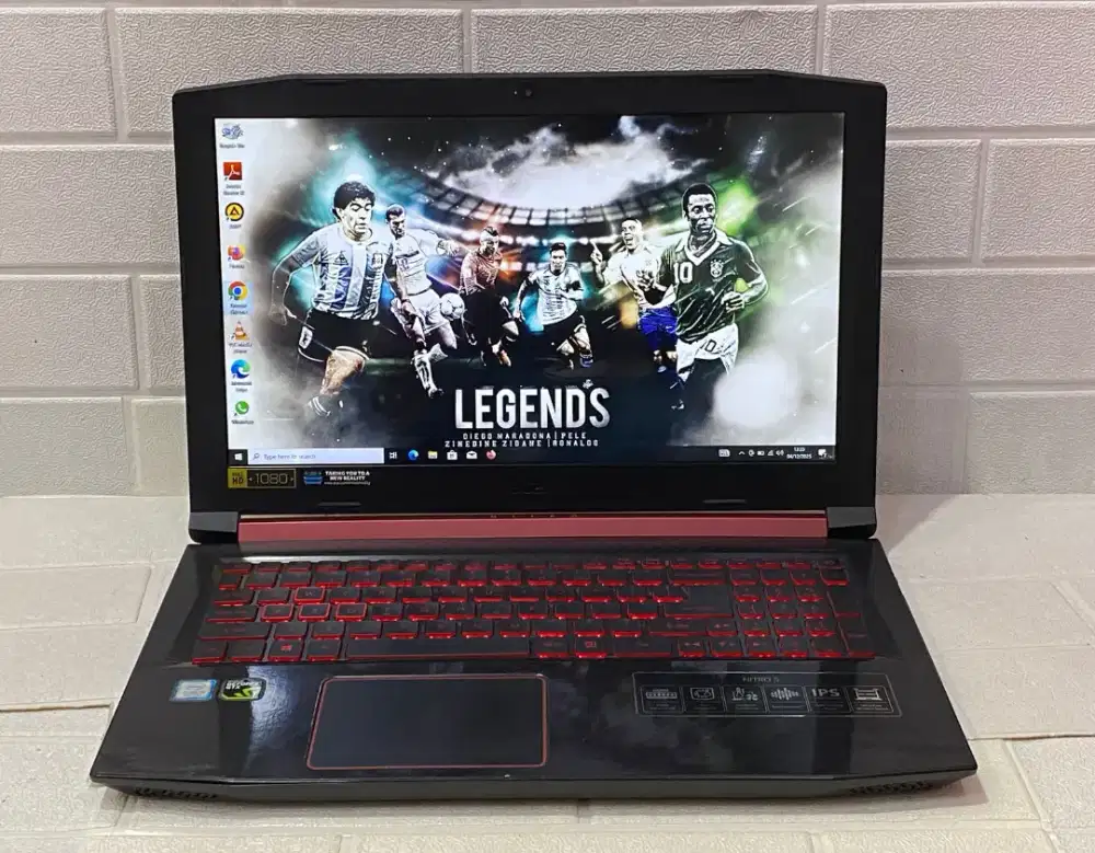 Type Laptop : Acer Nitro 5 AN515-52 Gaming Intel Core i5-8300H GTX 105