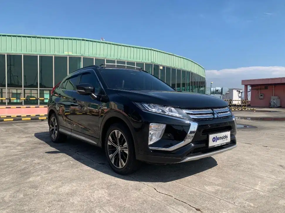 DP MURAH Mitsubishi Eclipse Cross 1.5 Ultimate Bensin-AT 2019 CAMUB