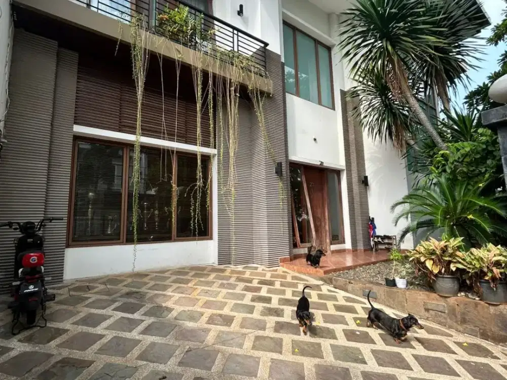 DIJUAL RUMAH HOOK 2 LT.  JANUR ASRI KELAPA GADING
