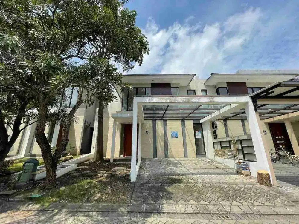 Disewakan Rumah Greenhill Citraland Surabaya dekat Clubhouse Citraland Utara