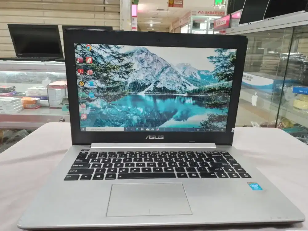 Laptop Asus A451L intel core i3-4010U