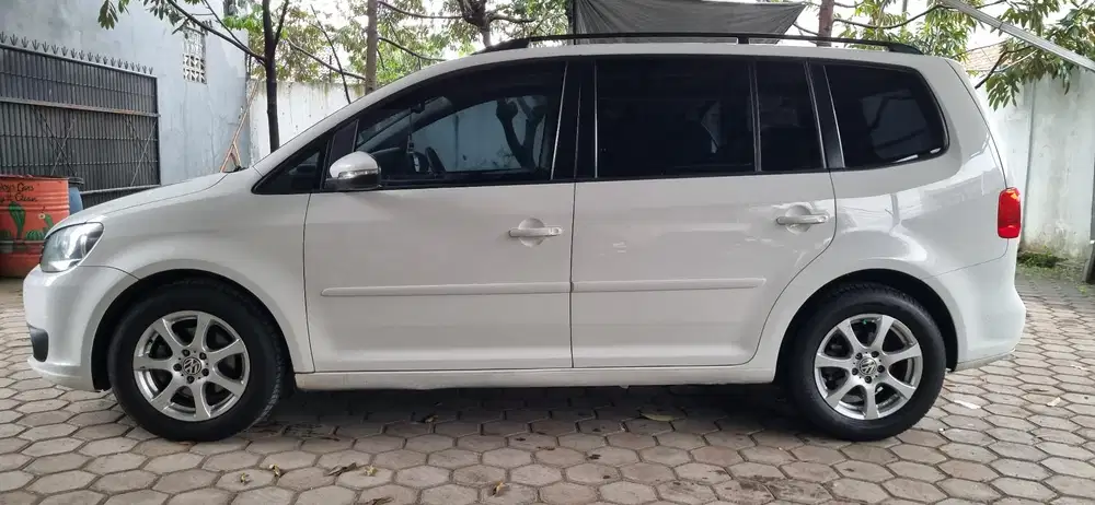 Volkswagen Vw Touran 1.4Tsi Th 2013