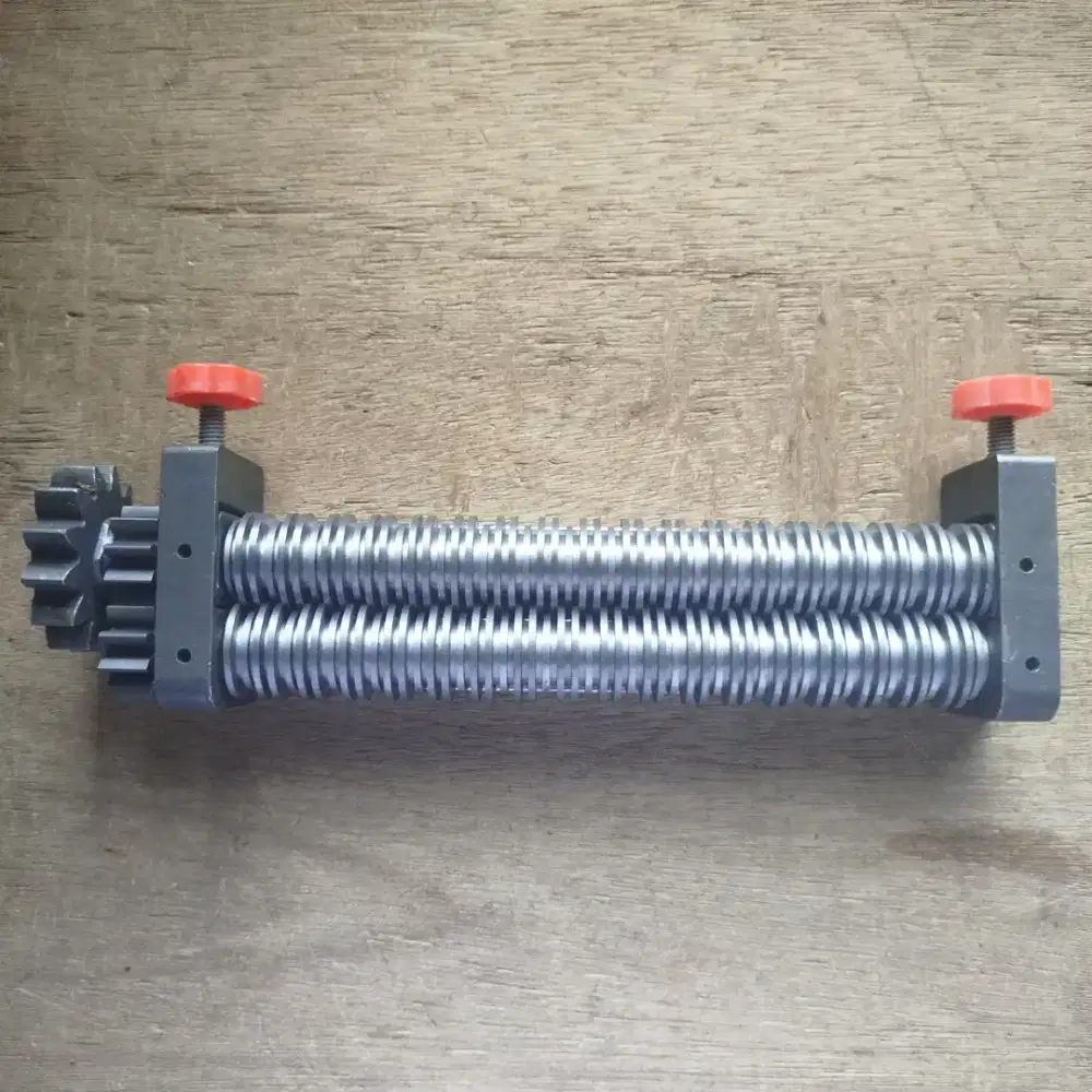 Pisau Gilingan Mie WILLMAN RSS 240 Ukuran 2 dan 6mm Mie Gepeng