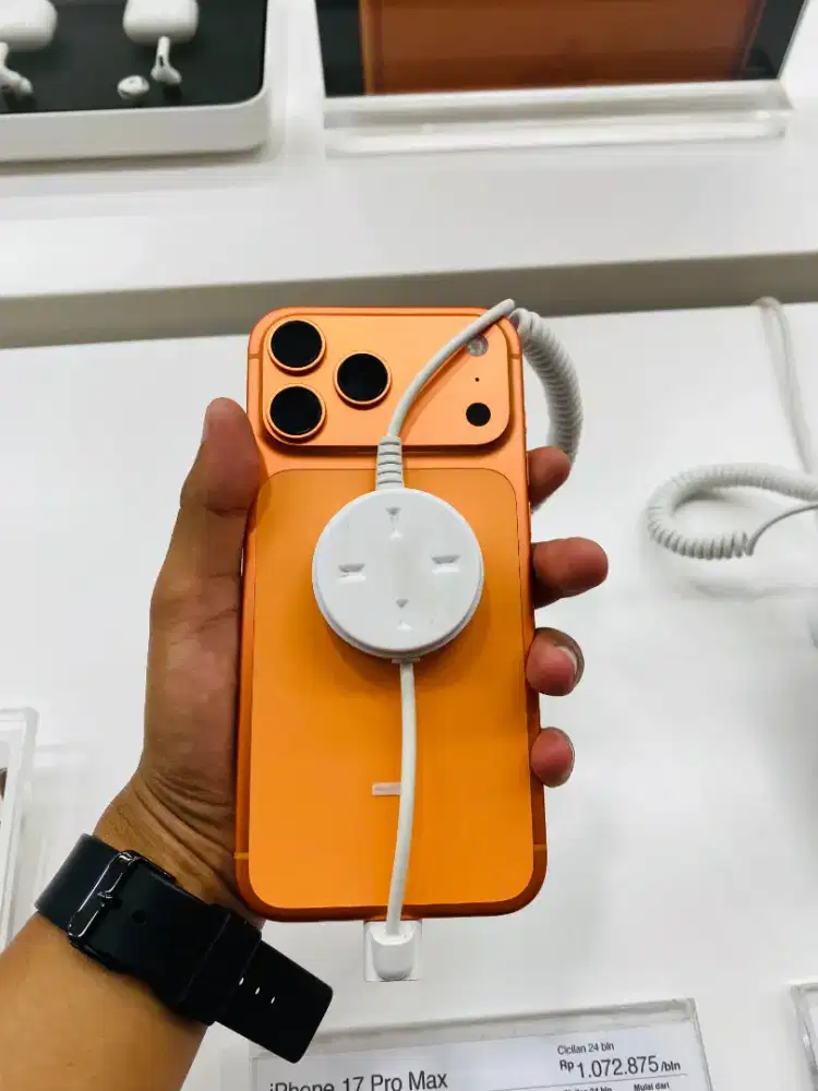 READY 17 PRO MAX 256 COSMIC ORANGE KREDIT INDODANA BUNGA 0%