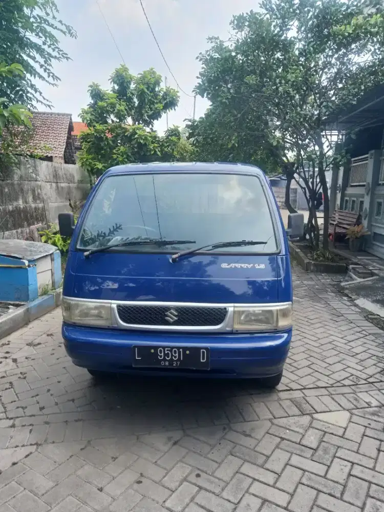 Futura pick up tahun 2012 injeksi