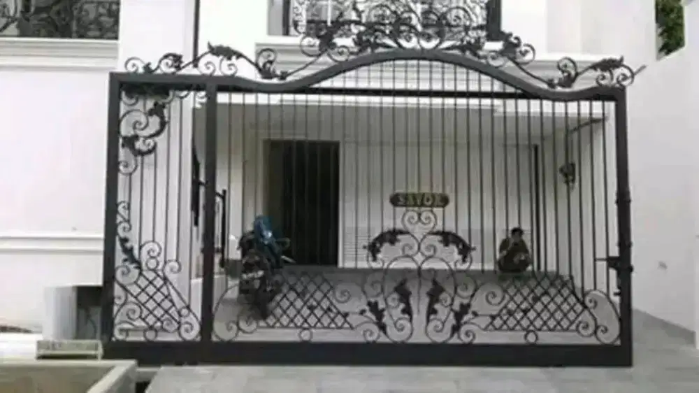 Pintu Gerbang Alferon klasik