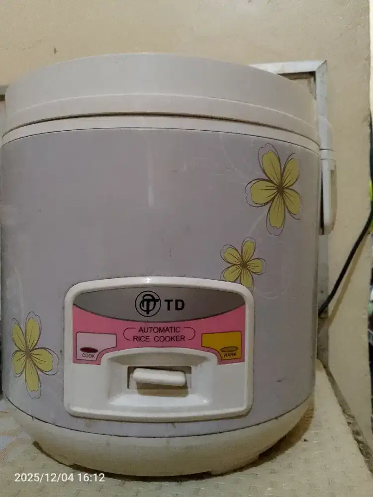 Rice cooker 1.8lt