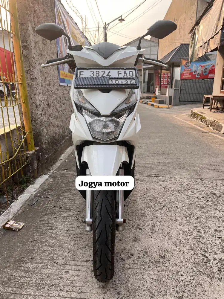 (A) Honda Beat fi Sporty Tahun 2016