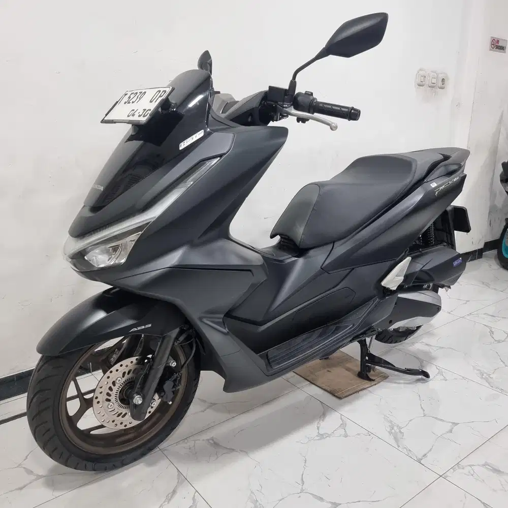 Honda New PCX 160 ABS Keyless 2025 bln 4 km 2 rb Kredit bisa dibantu