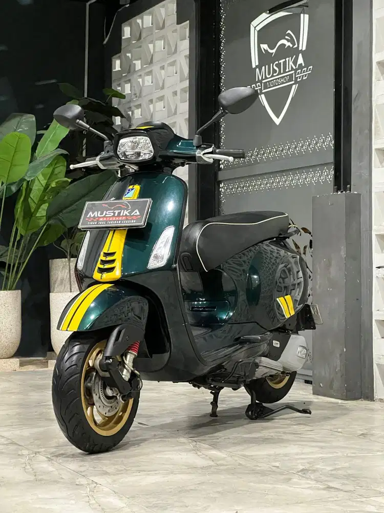 Limited Edition Racing Sixties!! Vespa Sprint 150 ABS 2020-Ayu Mustika