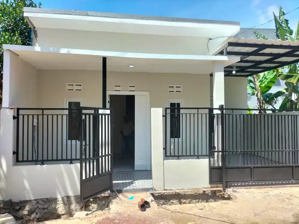 Rumah baru 100 % model real estate harga subsidi