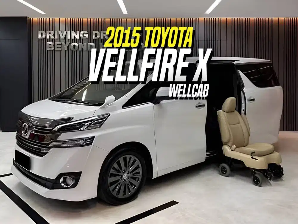 Toyota Vellfire X 2.5  Wellcab 2015 White on Beige Putih Welcab
