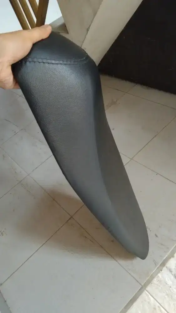 Jok motor bekas beat