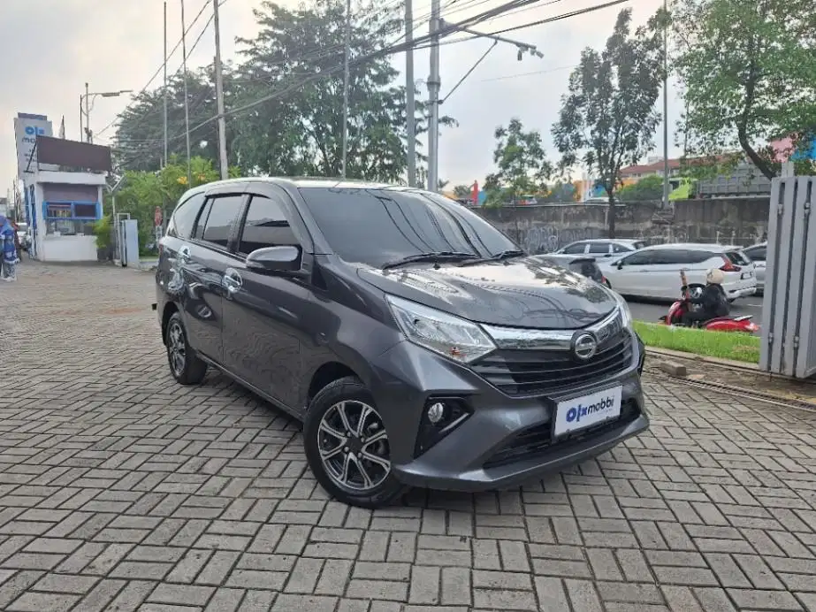 LOW DP Daihatsu Sigra 1.2 R Bensin-AT 2019 8DW