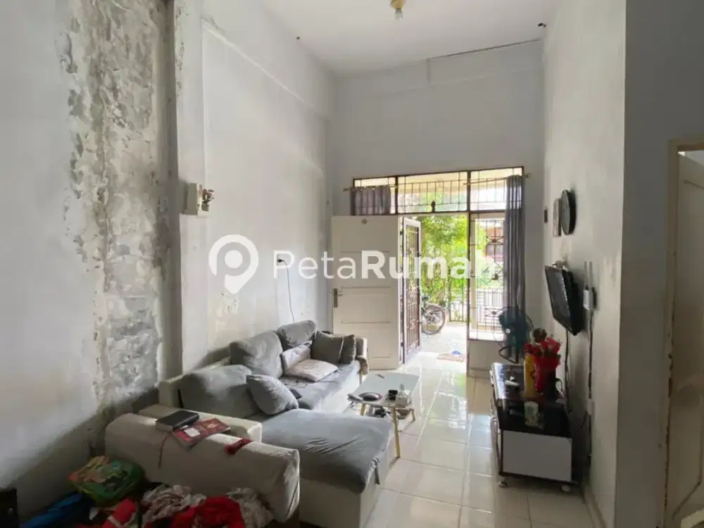 DIJUAL VILLA JALAN PASAR TURI PERUMAHAN TURI MANSION - DAERAH JAMIN GINTING (WILLIAM)