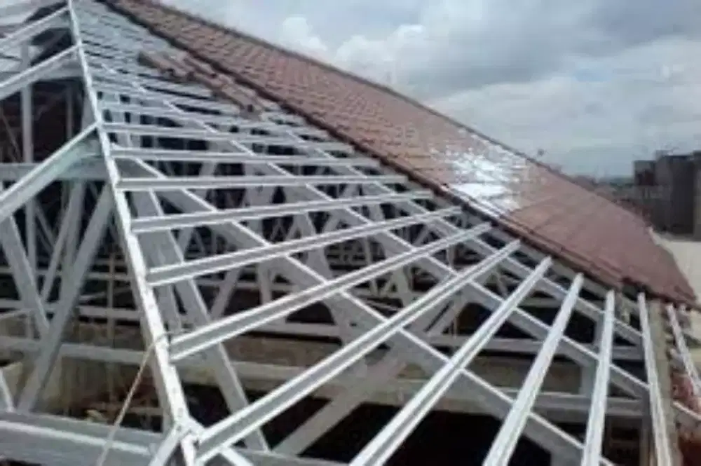 Pemasangan baja ringan