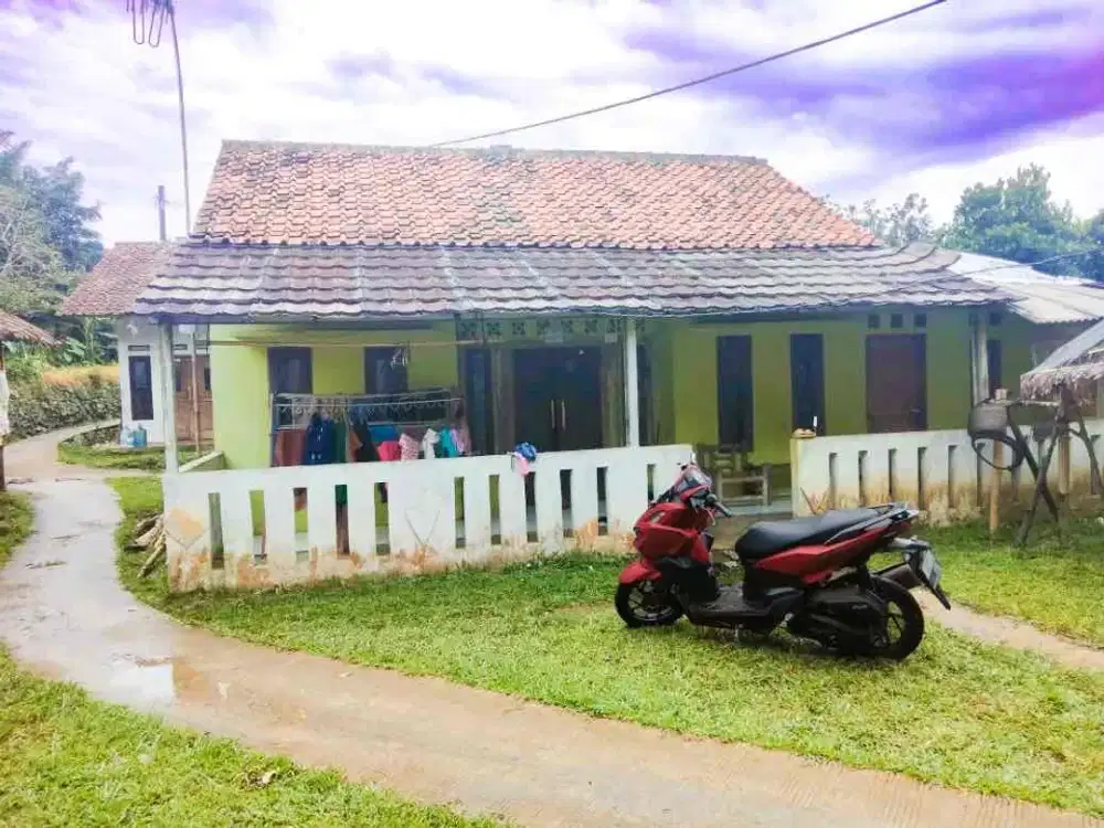 RUMAH MURAH DI TENJOLAYA SITUDAUN UDARA DINGIN BERADA KAWASAN PEGUNUNGAN