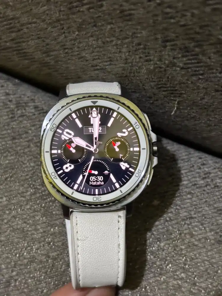 WATCH 8 CLASSIC SAMSUNG